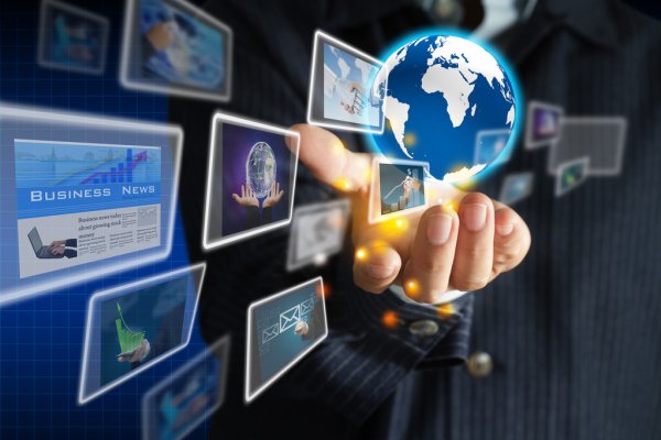 В российских школах могут официально разрешить электронные учебники